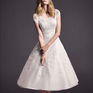 Oleg Cassini Wedding dress- cap sleeve illusion